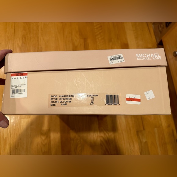 Very Gently used Michael Kors Brown Charmed riding boot size 9 1/2 - Picture 8 of 8